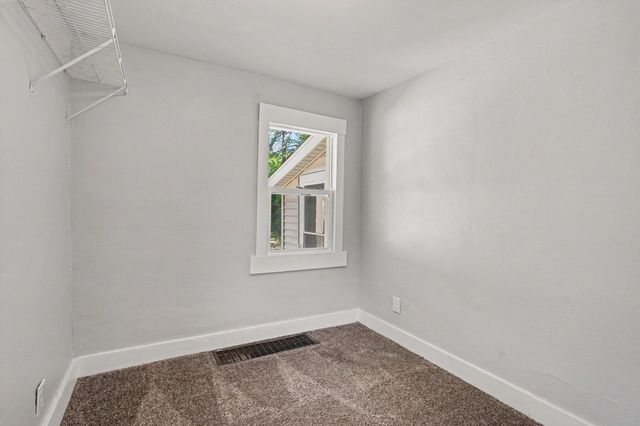 2617 Fairfield Street, Muskegon, MI 49441