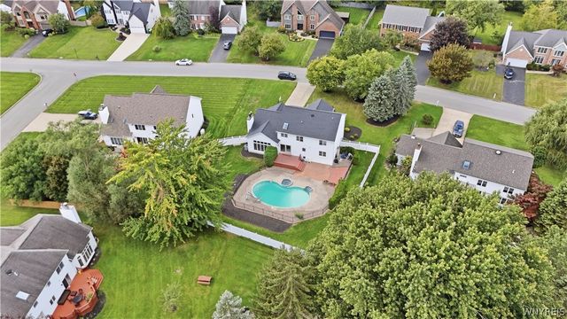 5559 Via Marina, Clarence, NY 14221
