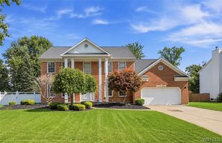 5559 Via Marina, Clarence, NY 14221