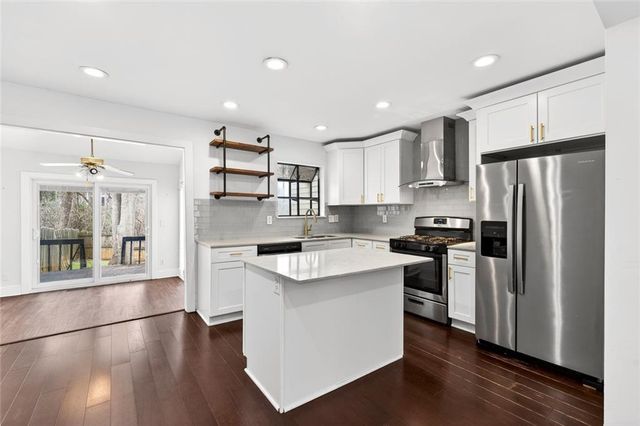 2226 Spring Walk Court, Atlanta, GA 30341