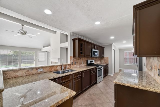 11430 Sagecreek Drive, Houston, TX 77089