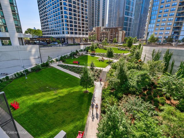 211 N Harbor Drive 603, Chicago, IL 60601