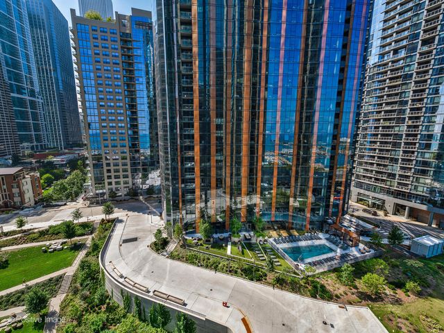 211 N Harbor Drive 603, Chicago, IL 60601