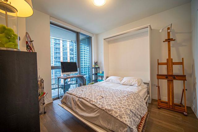 211 N Harbor Drive 603, Chicago, IL 60601