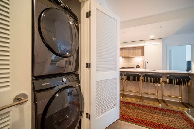 211 N Harbor Drive 603, Chicago, IL 60601