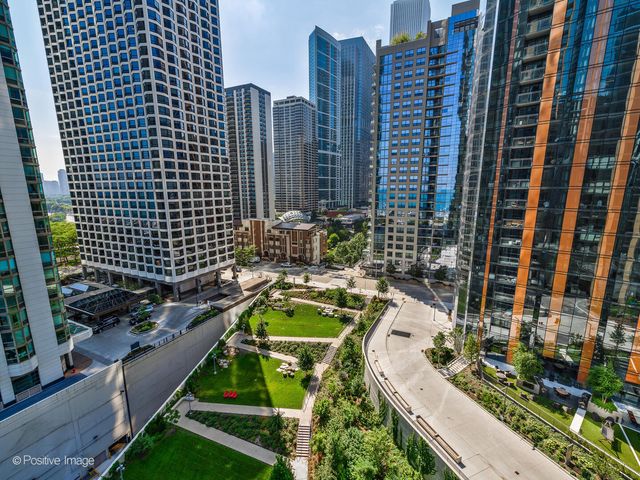 211 N Harbor Drive 603, Chicago, IL 60601