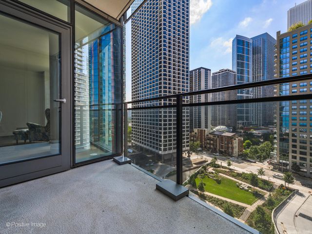 211 N Harbor Drive 603, Chicago, IL 60601