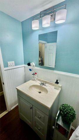 932 Fernwood Street, Bethlehem City, PA 18018