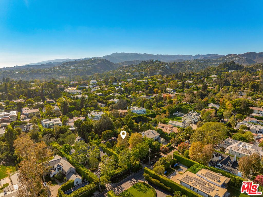 357 N Carmelina Avenue, Los Angeles, CA 90049 — photo 3