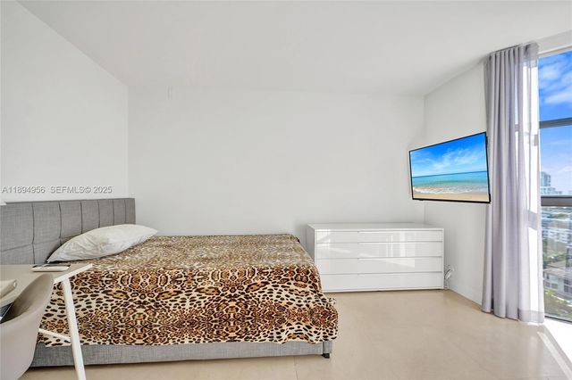 1000 E Island Boulevard 1403, Aventura, FL 33160