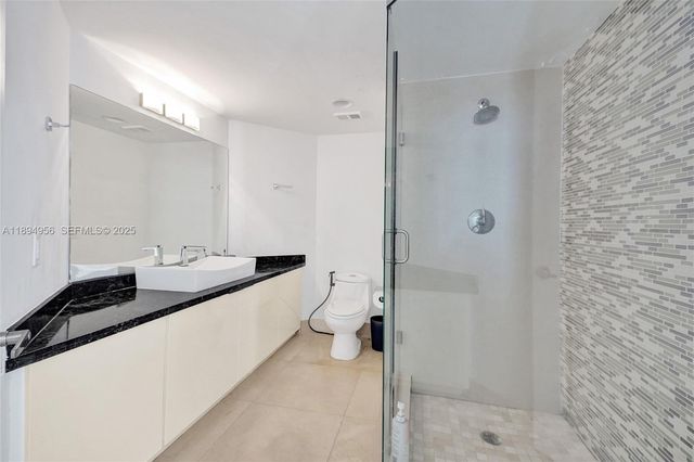 1000 E Island Boulevard 1403, Aventura, FL 33160