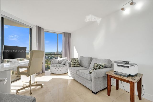 1000 E Island Boulevard 1403, Aventura, FL 33160