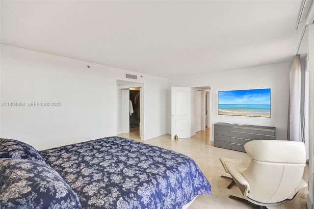 1000 E Island Boulevard 1403, Aventura, FL 33160