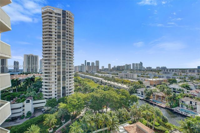 1000 E Island Boulevard 1403, Aventura, FL 33160