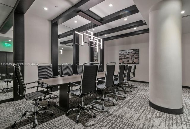 1000 E Island Boulevard 1403, Aventura, FL 33160