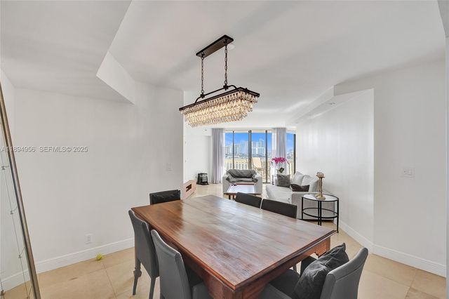 1000 E Island Boulevard 1403, Aventura, FL 33160