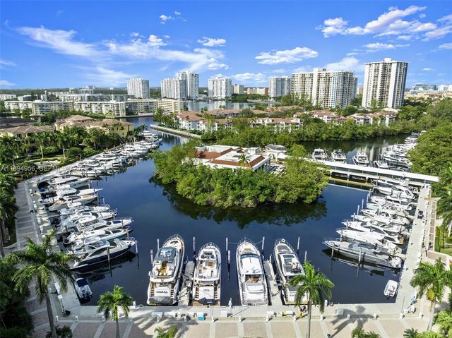 1000 E Island Boulevard 1403, Aventura, FL 33160