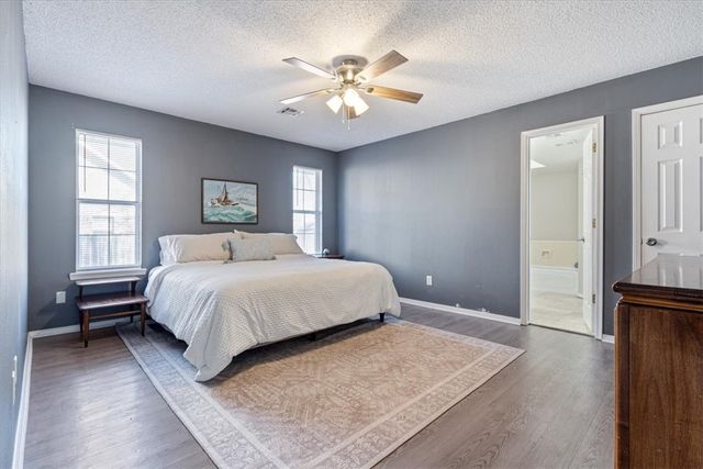 1303 N Flamingo Road, Rogers, AR 72756