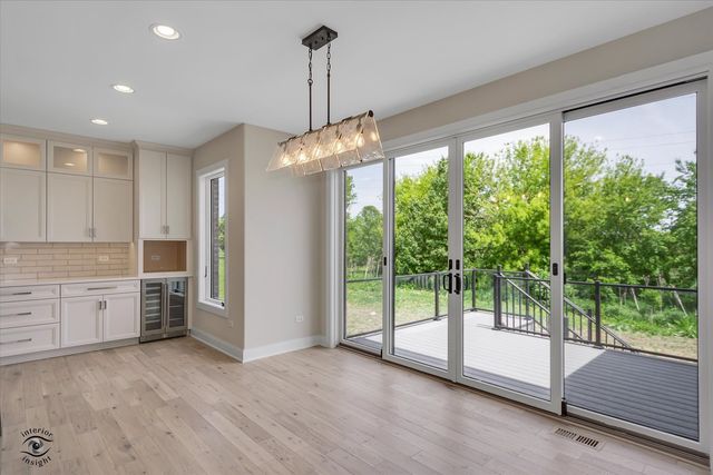9011 Port Washington Drive, Frankfort, IL 60423