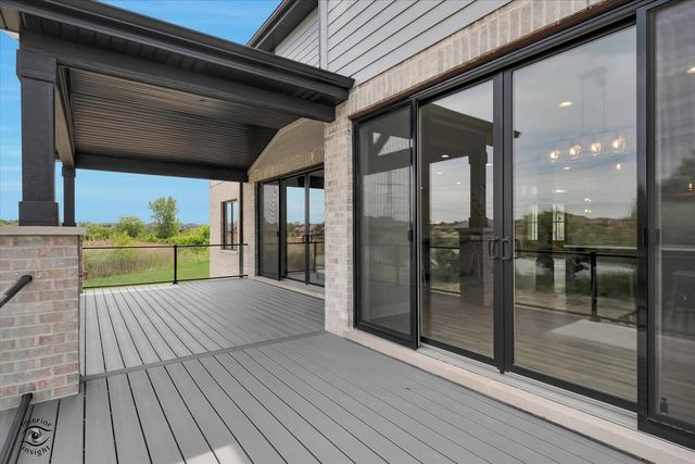 9011 Port Washington Drive, Frankfort, IL 60423