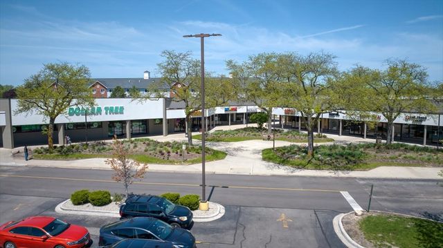 264 Hawthorn Village Commons, Vernon Hills, IL 60061