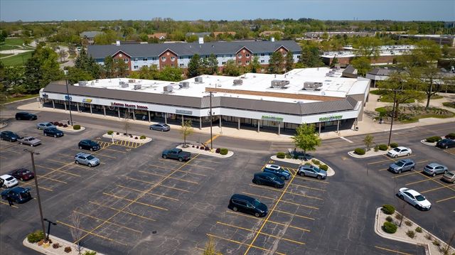 264 Hawthorn Village Commons, Vernon Hills, IL 60061