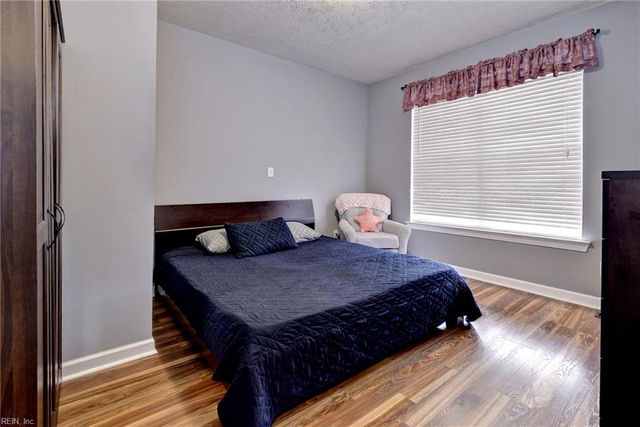 702 Mary Bierbauer WAY, Yorktown, VA 23693