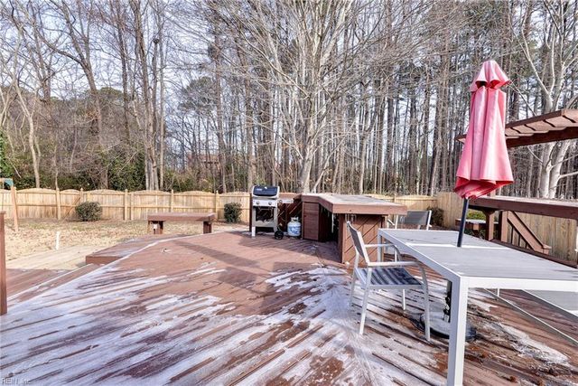 702 Mary Bierbauer WAY, Yorktown, VA 23693