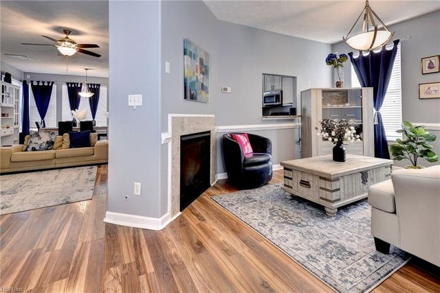 702 Mary Bierbauer WAY, Yorktown, VA 23693