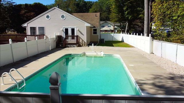 268 Goff Road, Wethersfield, CT 06109