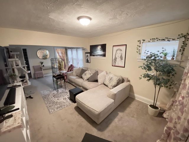 3132 N 42nd STREET, Milwaukee, WI 53216