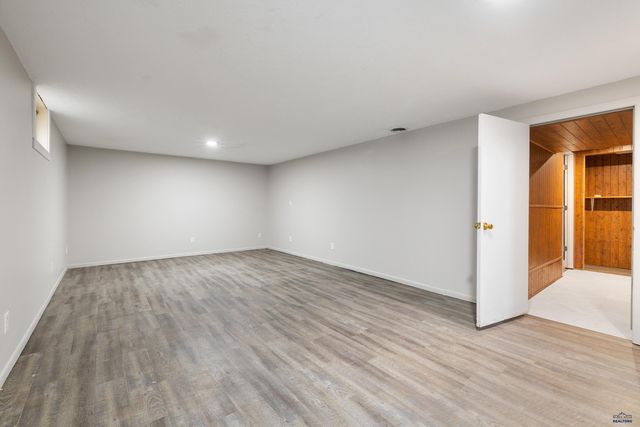 1713 LODGE, Rapid City, SD 57702