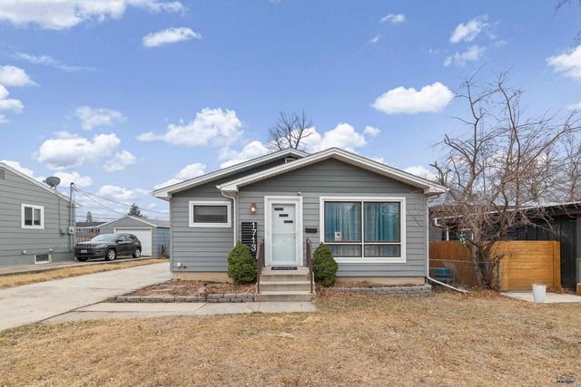 1713 LODGE, Rapid City, SD 57702