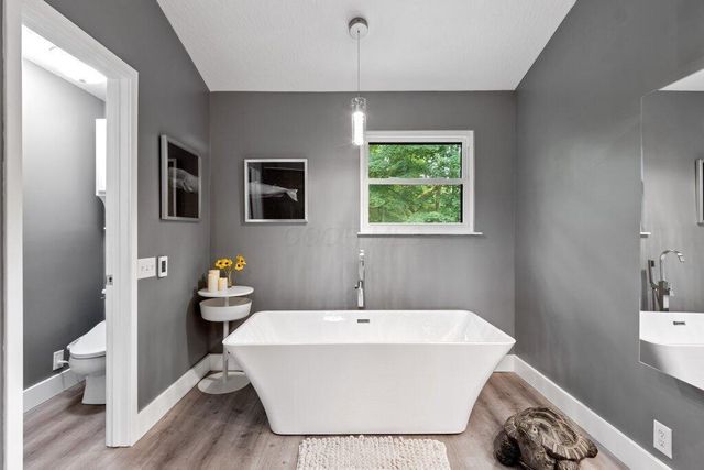 10382 Wright Road NW, Canal Winchester, OH 43110