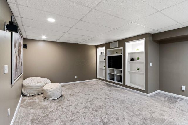 10382 Wright Road NW, Canal Winchester, OH 43110