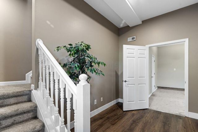 10382 Wright Road NW, Canal Winchester, OH 43110