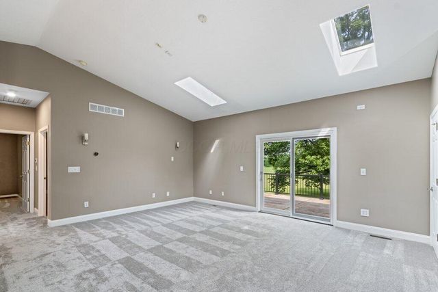 10382 Wright Road NW, Canal Winchester, OH 43110