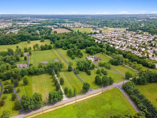 10382 Wright Road NW, Canal Winchester, OH 43110