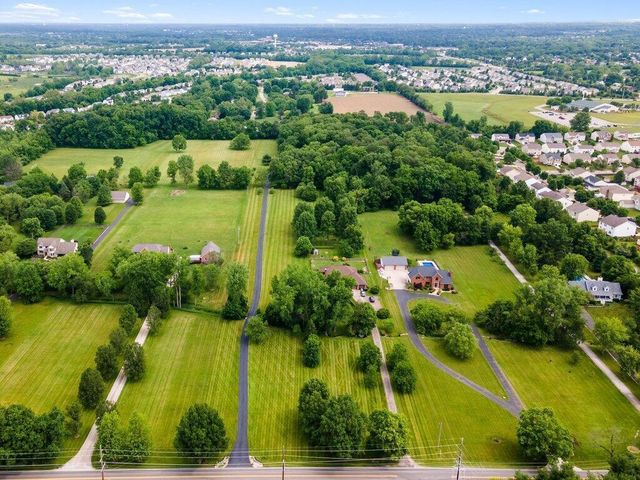 10382 Wright Road NW, Canal Winchester, OH 43110