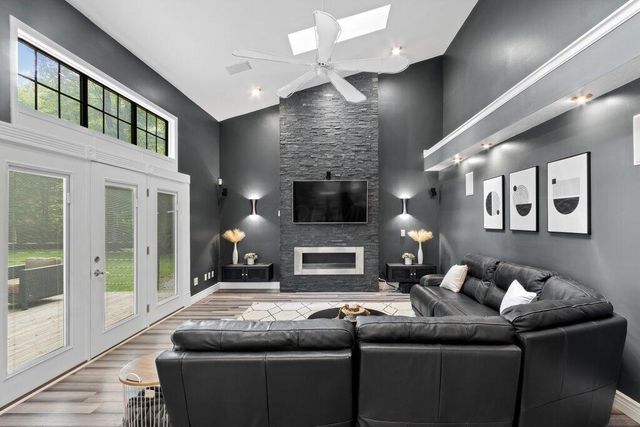 10382 Wright Road NW, Canal Winchester, OH 43110