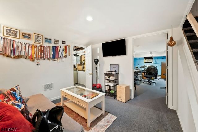 951 Darien Ter, Teaneck Twp., NJ 07666