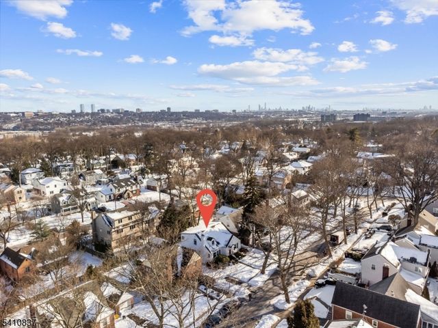 951 Darien Ter, Teaneck Twp., NJ 07666