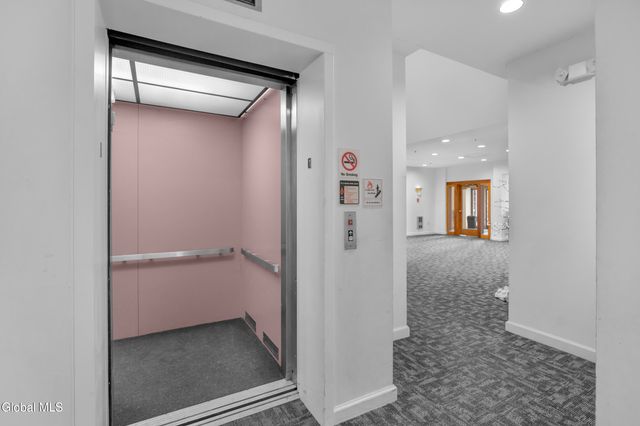 137 Front Street Apt 311, Schenectady, NY 12305