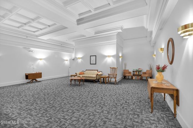 137 Front Street Apt 311, Schenectady, NY 12305