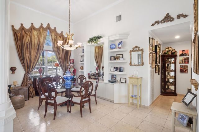 6691 Segovia Way, Pembroke Pines, FL 33331