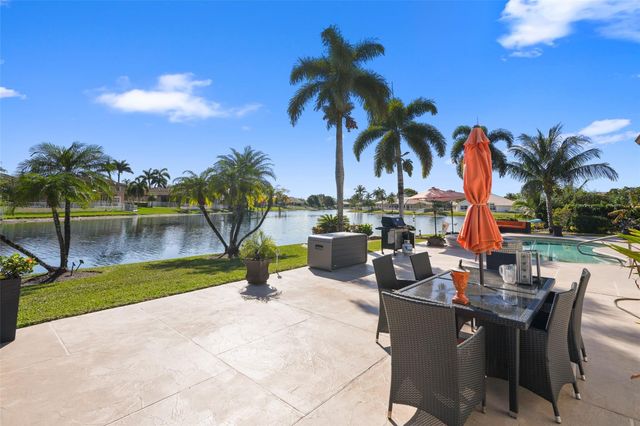 6691 Segovia Way, Pembroke Pines, FL 33331