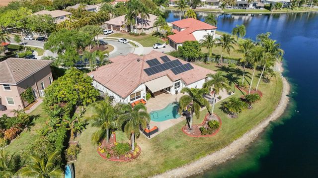 6691 Segovia Way, Pembroke Pines, FL 33331