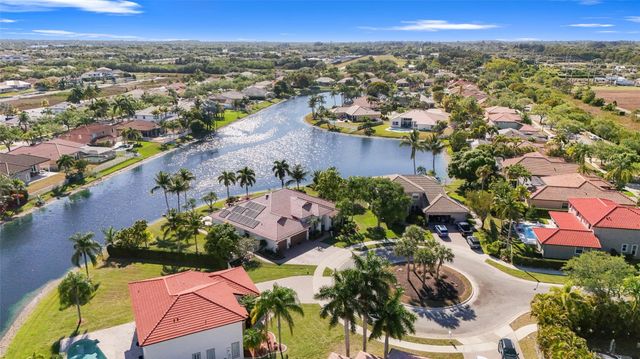 6691 Segovia Way, Pembroke Pines, FL 33331