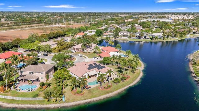 6691 Segovia Way, Pembroke Pines, FL 33331