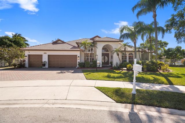 6691 Segovia Way, Pembroke Pines, FL 33331